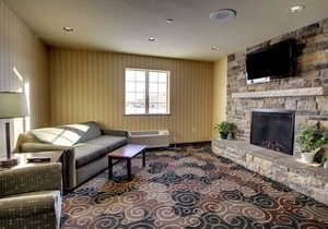 Cobblestone Inn & Suites - Carrington