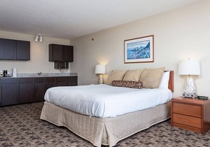 Come Create Memories w/Fun-filled Adventures at this Paradise! Pets Allowed!