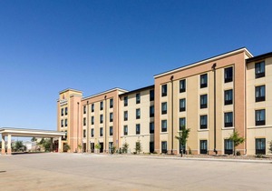 Comfort Inn & Suites Watford City