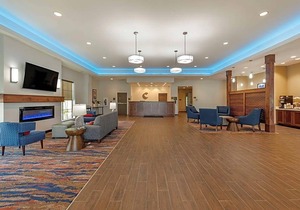 Comfort Suites