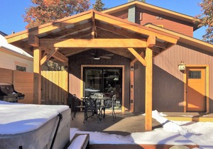 Comfortable Home Near Downtown