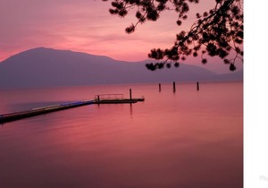 Cozy Lakefront Cabin #1- swimming, fishing, hunting, hiking, dirt biking, etc.