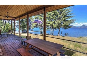 Cozy Lakefront Cabin #1- swimming, fishing, hunting, hiking, dirt biking, etc.