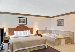 Days Inn by Wyndham Clearfield