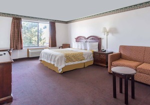 Days Inn by Wyndham Evanston WY
