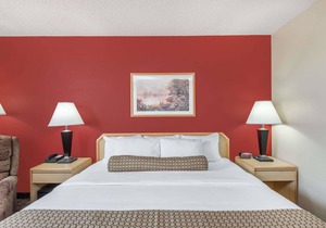 Days Inn by Wyndham Gillette