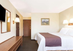 Days Inn by Wyndham Missoula Airport