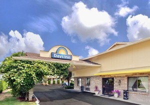 Days Inn by Wyndham Seattle South Tukwila