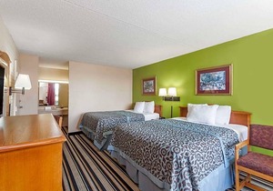 Days Inn by Wyndham Jackson