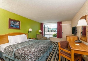 Days Inn by Wyndham Jackson