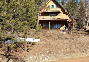 Double Diamond Lodge on Terry Peak--Your outdoor adventures await!!