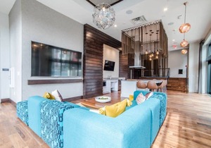 Downtown Indy Apartment w/Balcony, Pool & Parking