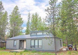 East Park Lane 1 - Meredith Lodging