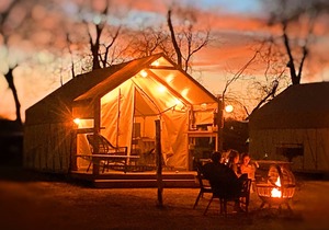 Enjoy the beautiful San Marcos River in this new, nice and comfy cabin!