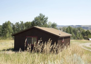 Executive Cabin -1 Mile Stillwater River-guide House-montana fly Fishing