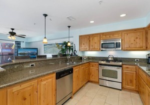 FALLing for PacificBlue202 across to beach+parking