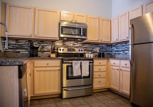 FRONTDESK Wholesale District Downtown Indy Apts