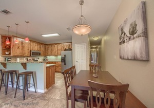Gorgeous, upscale, gated with a pool on the Guadalupe River! River Access!
