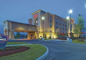 Hampton Inn & Suites Millington