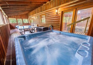 Hibernation Station cabin