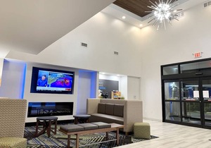Holiday Inn Express & Suites Longview North, an IHG Hotel