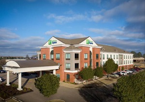 Holiday Inn Express Hotel & Suites Olive Branch