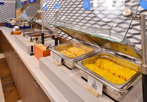 Holiday Inn Express & Suites Buffalo, an IHG Hotel