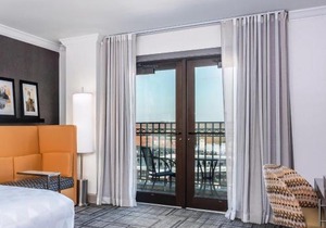 Holiday Inn Lafayette-City Centre by IHG