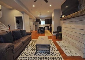 Housepitality - Franklinton Farmhouse- 4 Bedrooms