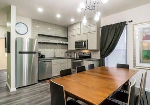 Housepitality - The Mint Julep House