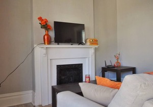Housepitality - The Orange Door Inn