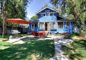 Huge Pet-Friendly House in Hyde Park