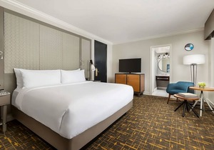 In The Heart Of San Francisco! Bike Rentals, Pets Allowed, Walk to Union Square!