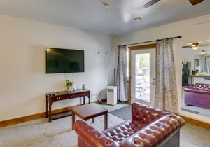 Lava Hot Springs Studio w/Views, Walk to River