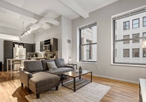 Lavish 2 Bedroom Condo - Best Central Location with Amenities Galore 612