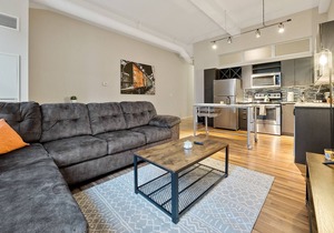 Lavish Best Central Location with Unmatched Amenities - 842