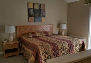 Lively 1BR Condo with Pool for Family Getaway Tanglwood Resort
