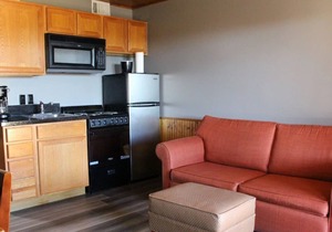 Lodge Suite Upstairs W/ Balcony - 203