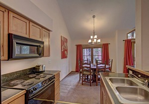 Los Pinos D-24, Spacious 2BR Condo in an Amazing Location