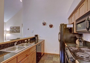 Los Pinos D-24, Spacious 2BR Condo in an Amazing Location