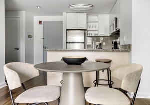 Lovely Kendall Square 1BR w/Concierge & Gym, steps to MIT, by Blueground