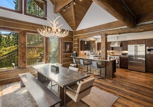 Luxurious Ski-In/Ski-Out Big Sky Powder Ridge