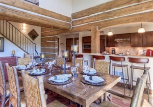 Luxury 5 Bedroom Big Sky Retreat