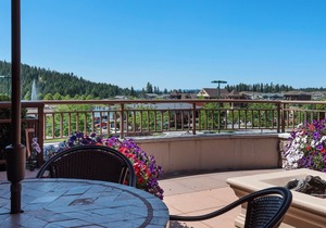 Luxury Riverstone Condo