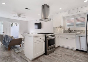 Mermaid Cove: Your private Pacific Beach Oasis!