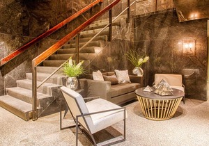 Metropolitan at The 9 Autograph Collection