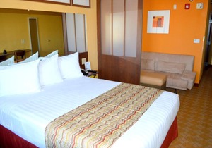 Microtel Inn and Suites by Wyndham Rawlins