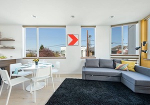 Modern Townhome in Seattle’s Central District with Rooftop