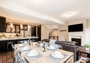 Modern Townhome with Free Shuttle, Private Hot Tub & Community Amenities! Pet-Friendly
