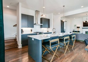 Nashville Dreams - Sleeps 16 - Two Rooftops with Downtown view!